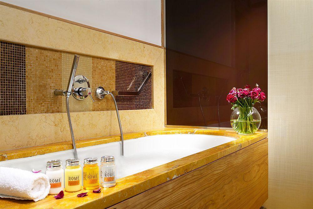 Mario De' Fiori 37 Hotel Roma Ngoại thất bức ảnh